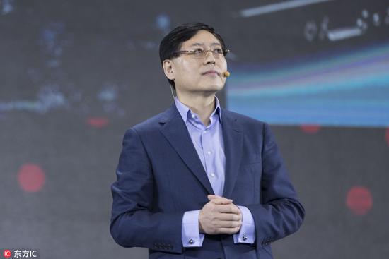 杨元庆回应近期热点问题：5G投票准则是为用户选择最好技术
