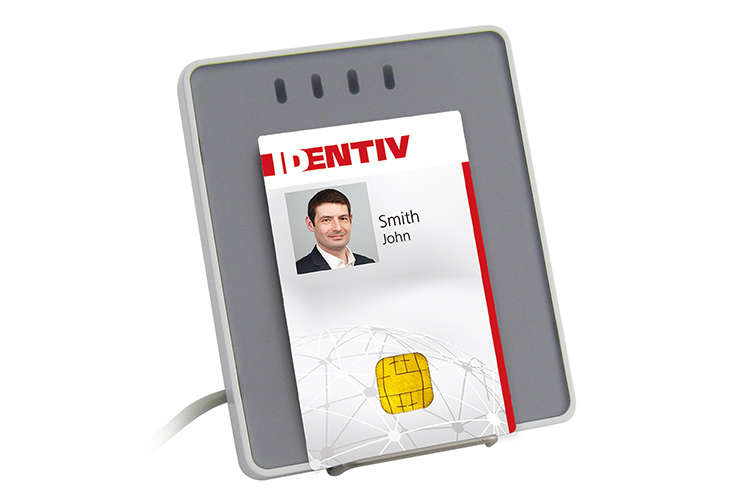 uTrust4701双界面读写器读取带RFID功能电子护照的信息